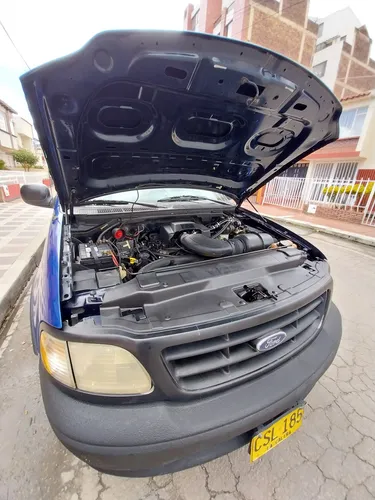 Ford F-150 4.2 Xl Style Side 4x2