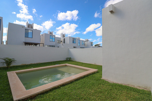 Casa En Venta En Privada Estela Nativa Ubicada En Conkal.