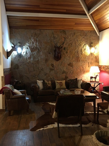 Imagem 6 de 15 de Linda Casa Em Monte Verde - 300 M² - 2500 M² De Terreno - Venda Ou Permuta - Ic18393