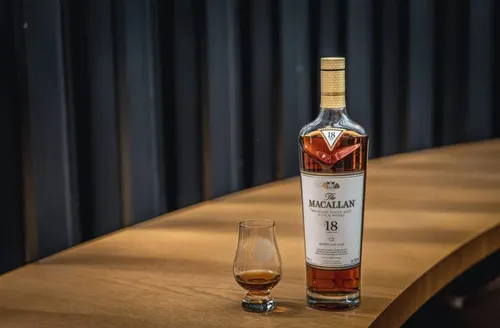 Whisky The Macallan Sherry Oak Cask 18 Anos 700ml Ótimo