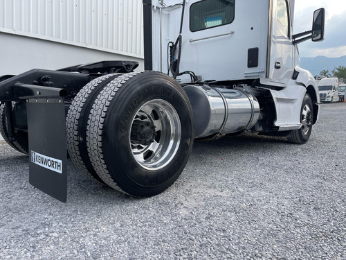 Camion 2017 Daycab Kenworth T-680
