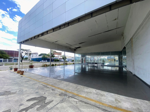 Karen Garcia Rah #vende Excelente Local Comercial Concesionario Ubicado En La Avenida Pedro Leon Torrez En Barquisimeto 