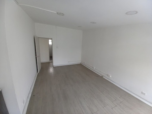 Imagen 9 de 29 de Locales En Arriendo Palogrande 279-22127