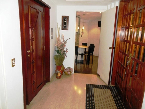 En Venta Hermoso Apartamento En La Florida, Vista Al Avila #25-18105 Np