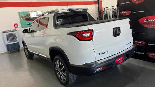 Fiat Toro Volcano At9 D4