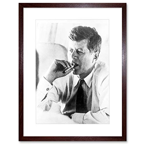 Foto Vintage Del Presidente John Kennedy Fumando Un Cig...