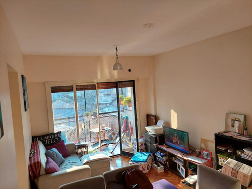Imagen 6 de 21 de Departamento - 3 Amb Con Balcon Muy Luminoso Almagro