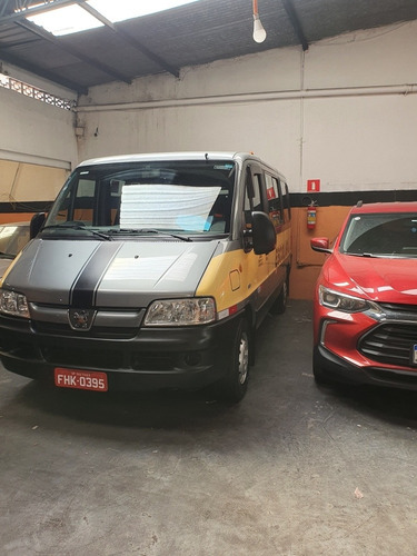 Peugeot Boxer Minibus 2013 2.3 Hdi 330m Médio 15l 5p