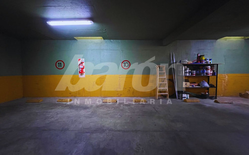 Cochera En Venta En Lomas De Zamora