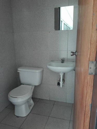 Imagen 3 de 15 de Johanna Castillo Vende 04145951217 Galpon En San Diego