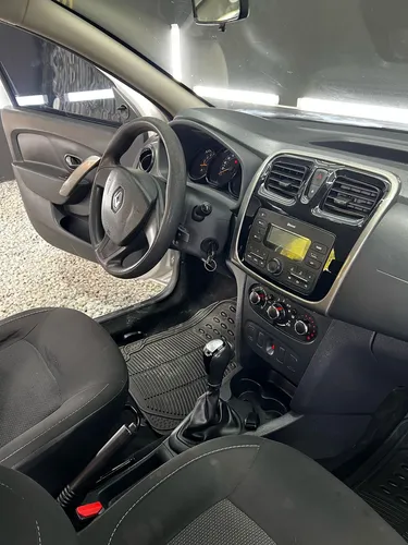 Renault Logan 1.6 Dynamique