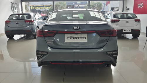 Kia Cerato 2.0 Sx At6 Gt Line
