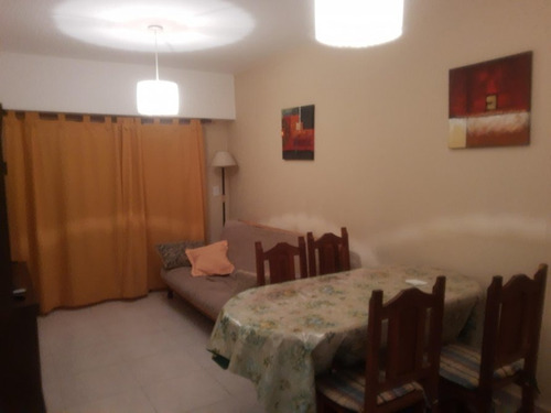 Imagen 8 de 12 de Departamento Con Cochera Una Cuadra Del Mar