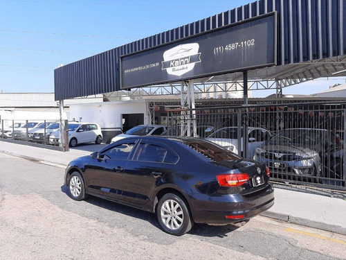 Imagem 3 de 9 de Volkswagen Jetta 2.0 Comfortline Flex 4p Tiptronic