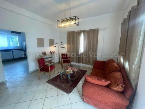 Anexo Super Cómodo En Alquiler, En Las Palmas. Mls #24-28795 Ch.