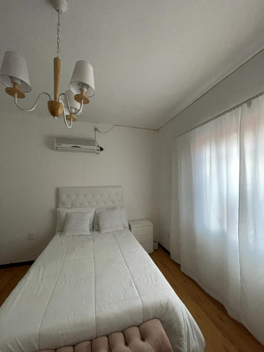 Casa En Floresta