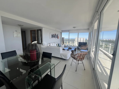 Piso Alto En Roosevelt, 2 Dormitorios