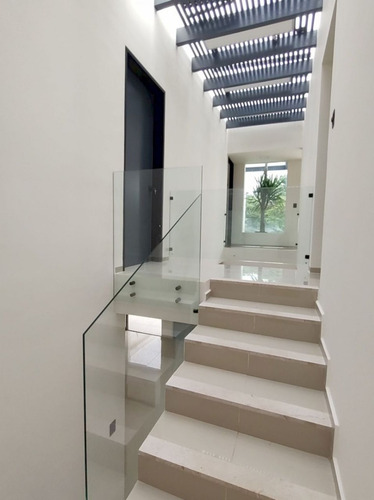 Casa Minimalista Nueva En Prados De Cuernavaca