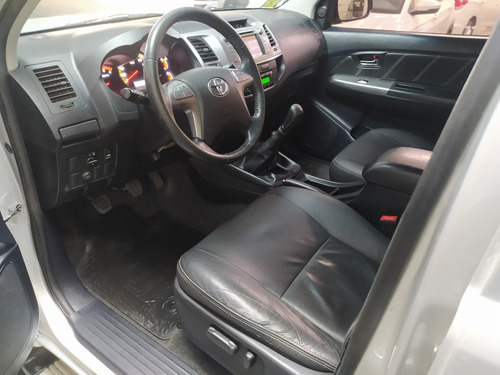 Hilux Srv 4x4 Mt Romera Hnos Necochea