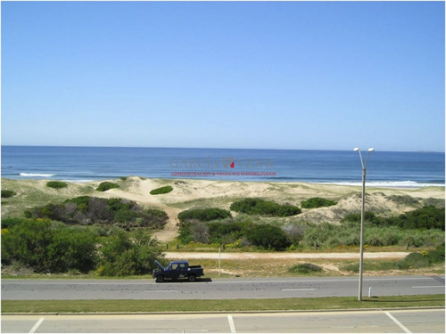 Imagen 6 de 18 de Venta De Apartamento 2 Dormitorios En Playa Brava, Punta Del Este