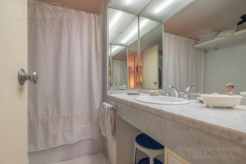 Palermo Chico. Triplex - Terraza- Parrilla -jacuzzi