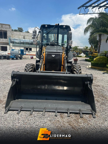 Retroexcavadora 770 Ex Case 2024 Eco3925