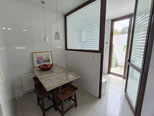 Departamento En Venta De 4 Dorm. En Zapallar