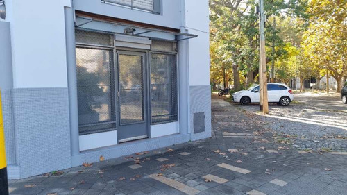 Imagen 2 de 7 de Local En Venta En Quilmes Oeste Centro