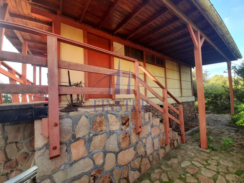 Espectacular Terreno Con Casa Y Vista Panorámica Al Mar