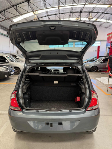 Renault Clio 1.2 Mio Confort Plus Abs Abcp