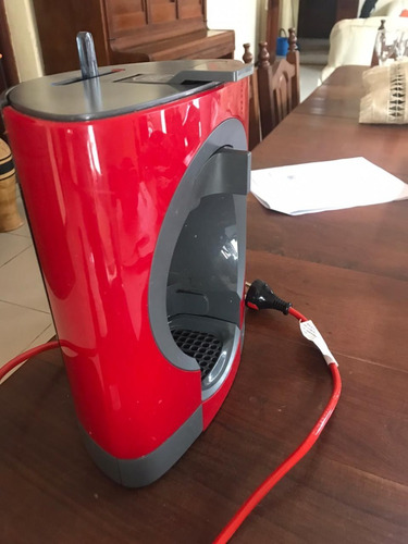 Cafetera Moulinex Espresso Dolce Gusto Oblo Roja