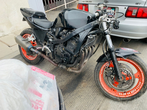 Imagen 5 de 5 de Suzuki 750 2001