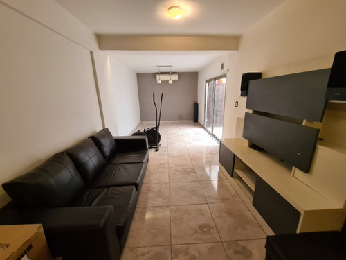 Dep Villa Urquiza 3 Amb (apto Credito) Patio Planta Baja + Oficina 4to Piso