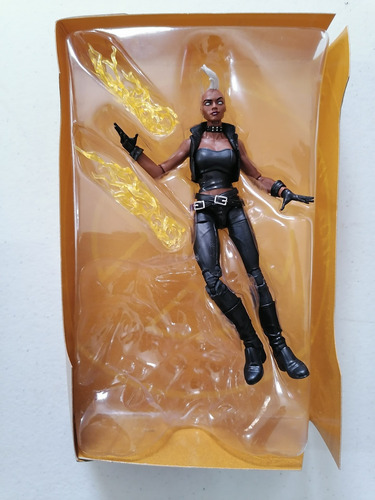 Storm - Marvel Legends 