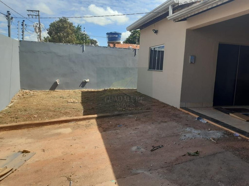 Imagem 2 de 14 de Casa Residencial- Marajoara - 1818