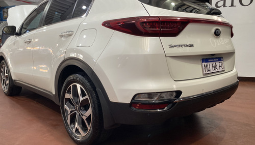 Kia Sportage EX 2.0 A/T 4X4 CRDI