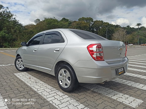 Imagem 13 de 15 de Chevrolet Cobalt 2014 1.4 Lt 4p