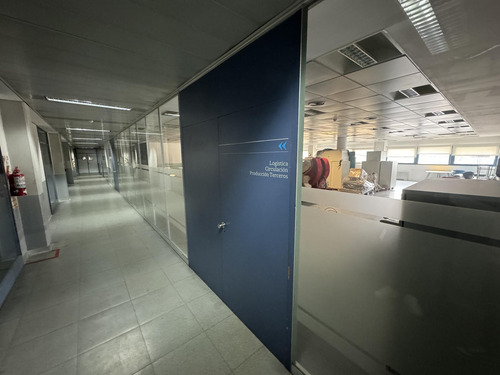 Depósito En Alquiler - 5200m2 - Mixtura 3 - Barracas