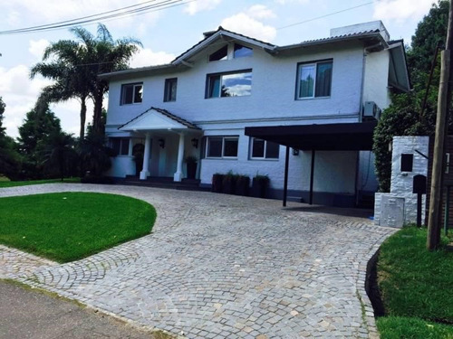 Casa  En Venta Ubicado En Highland Park Cc, Pilar, G.b.a. Zona Norte