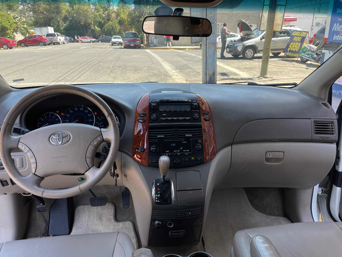 Imagen 7 de 13 de Toyota Sienna 2009 3.5 Xle Piel Mt