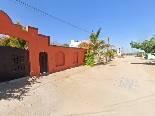 Casa En Venta En Ayuntamiento, La Paz, Baja California. Sh05