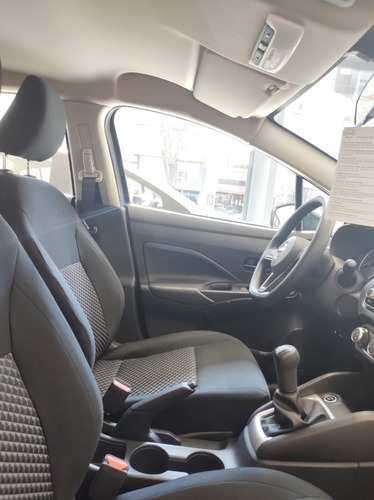 Nissan Versa 1.6 Sense