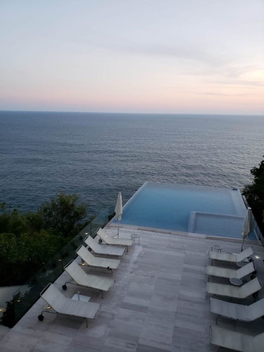 Espectacular Departamento En Los Riscos Acapulco