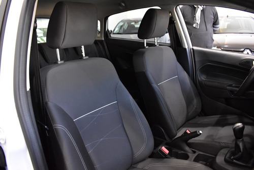 Imagen 14 de 22 de Ford Fiesta Kinetic Design 1.6 S 120cv Car-cash