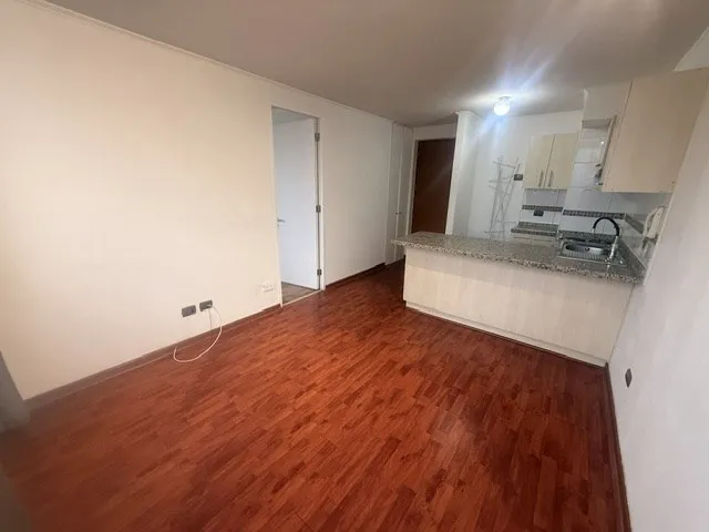 Imagen 2 de 23 de Arriendo Departamento De 1 Dorm. En San Miguel