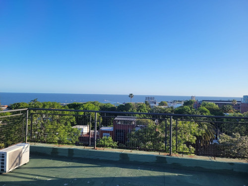Apartamento, Puerto Del Buceo, 2 Dormitorios, Hogar, Terrazas Y Garaje