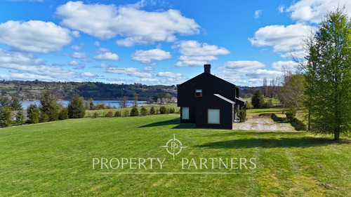Casa En Exclusivo Condominio En Panguipulli