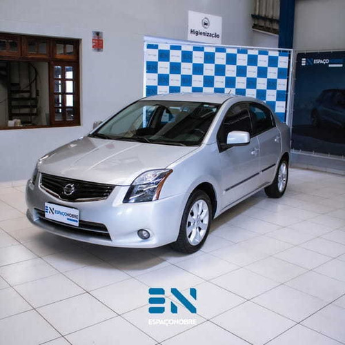Imagem 2 de 11 de Nissan Sentra S Flex _4p_ 2013