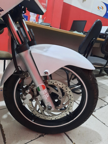 Imagem 12 de 15 de Yamaha Ys250 Fazer 2014 Super Conservada