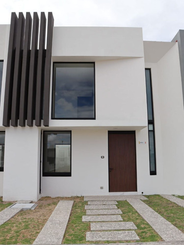 Casa En Venta, Aurora Residencial, Pachuca Adela